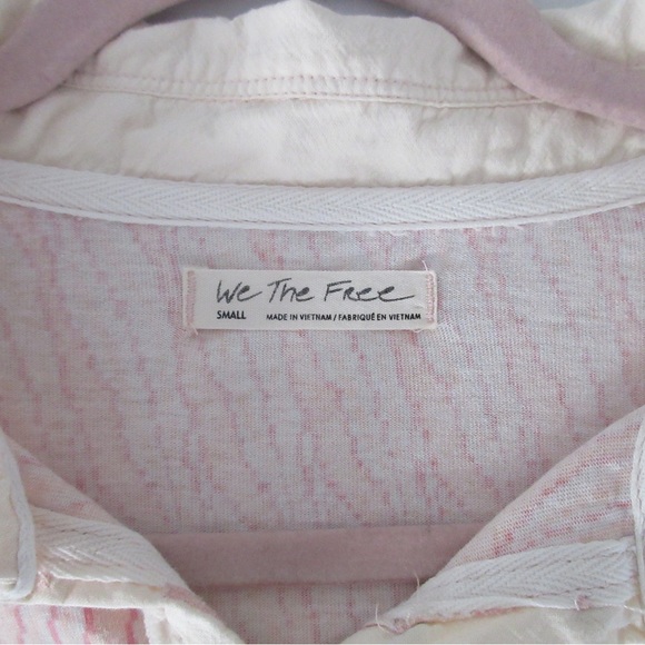 🔅WORN ONCE🔅 Free People mix print bella collard tee! - Picture 1 of 5